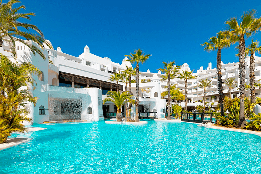 mejores-sitios-para-viajar-en-espana: Hotel H10 Estepona Palace 4*